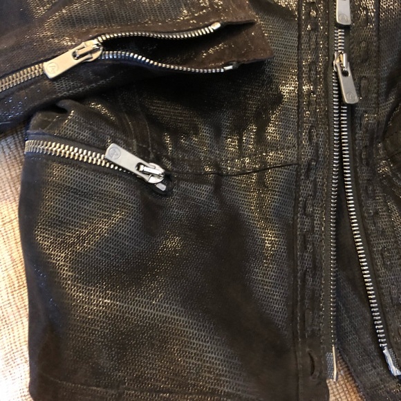 Armani Collezioni leather jacket ♠️ - Picture 8 of 8